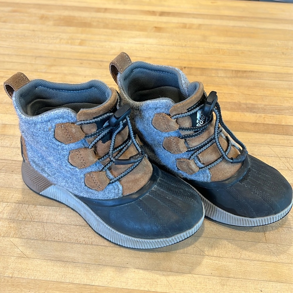 Sorel Kids Gray and Brown Waterproof Winter Boots